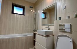 Apartament 3 camere, 64mp+30mp mansarda, zona Sub Cetate, parcare inclusa!