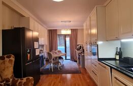 Unitate de triplex lux in centrul orasului.