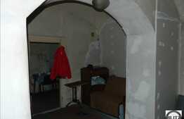 Apartament 1 camera, 25 mp semidecomandat, zona Piata Unirii!