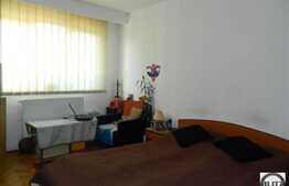 Vanzare 4 camere, decomandat, 78 mp, parcare, boxa la subsol, zona linistita!