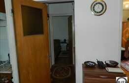 Vanzare 4 camere, decomandat, 78 mp, parcare, boxa la subsol, zona linistita!