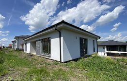 Casa premium: 4 camere, 114 mp, teren 530 mp, Chinteni