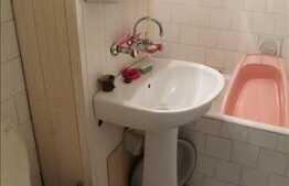 2 camere, decomandat, 43,66 mp utili, boxa la subsol, zona strazii Primaverii!