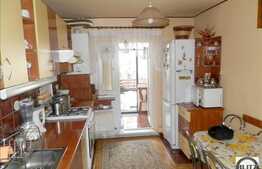 3 camere, 66 mp, terasa 30 mp, decomandat, zona Piata Zorilor