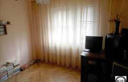 3 camere, 66 mp, terasa 30 mp, decomandat, zona Piata Zorilor