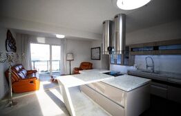 Apartament de 3 camere, 135mp, parcare, zona Aurel Vlaicu