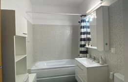 Apartament de 2 camere, 50mp, modern, parcare, zona Centrala