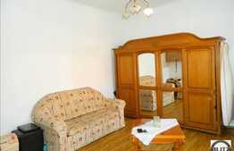 Apartament 1 camera, Central, cu o curte 33 mp si spatiu depozitare subsol
