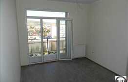 Apartament 3 camere, 56 mp utili, pacare, totul nou, zona strazii Oasului