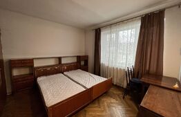 Apartament 2 camere, 50 mp, balcon, zona străzii Paris 