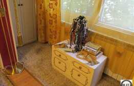 De vanzare 4 camere, 85 mp, parcare, boxa la subsol, zona strazii Castanilor!