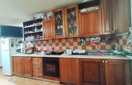 Apartament de 2 camere, 50 mp, parcare, zona Eroilor