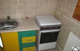 De vanzare 1 camera, 28 mp, zona strazii Oasului! Cu boxa pentru depozitare!