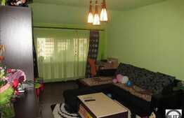 Mansarda inalta cu 2 camere, 51 mp utili, decomandat, mobilat si utilat!