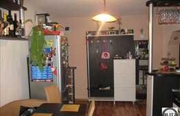 Mansarda inalta cu 2 camere, 51 mp utili, decomandat, mobilat si utilat!