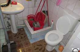 4 camere, 77 mp, decomandat, parcare, boxa la subsol, zona strazii Cojocnei