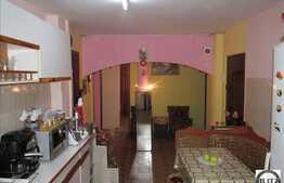 4 camere, 77 mp, decomandat, parcare, boxa la subsol, zona strazii Cojocnei