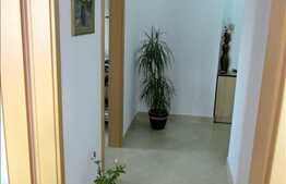 Apartament 2 camere, 63 mp, decomandat, boxa la subsol, zona Calea Turzii!