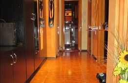 De vanzare 3 camere, decomandat, etaj intermediar, zona Observatorului!