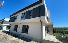 Duplex de vanzare semipasiv cu pompa de caldura, panouri solare fotovoltaice, 120 mp, 300 teren, Chinteni  