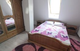 Apartament 3 camere, 70 mp, 2 bai, balcon, zona Teilor !