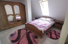 Apartament 3 camere, 70 mp, 2 bai, balcon, zona Teilor !