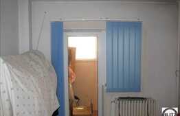 Apartament 4 camere, 77 mp, parcare, boxa la subsol, zona strazii Aurel Vlaicu