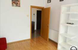 Apartament de vanzare, 1 camera, mobilat modern, zona strazii Plopilor!