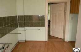 De vanzare o camera 36 mp, zona Opera Maghiara