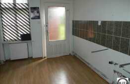 De vanzare o camera 36 mp, zona Opera Maghiara