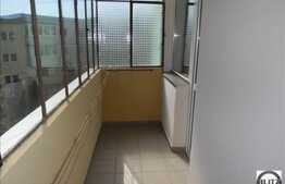 Apartament de vanzare 2 camere, etaj intermediar, boxa la subsol, zona Mehedinti