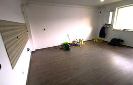 Apartament 2 camere cu parcare, zona centrala, orientare Vestica