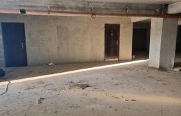 Spatiu comercial, 345 mp, in Baciu, zona Primariei