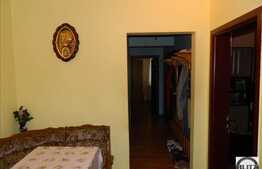 Vanzare 3 camere, decomandat, 77 mp, etaj intermediar, zona strazii Mehedinti!