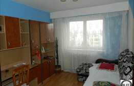 Vanzare 3 camere, decomandat, 77 mp, etaj intermediar, zona strazii Mehedinti!