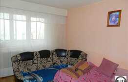 Vanzare 3 camere, decomandat, 77 mp, etaj intermediar, zona strazii Mehedinti!