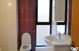 Apartament cu scara interioara, 3 camere 90 mp cu gradina 14 mp si parcare!