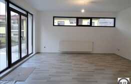 Apartament cu scara interioara, 3 camere 90 mp cu gradina 14 mp si parcare!