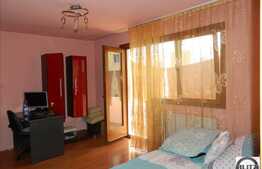 Apartament de vanzare, 4 camere,boxa la subsol, 2 locuri de parcare incluse!