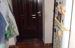 Vanzare 2 camere, decomandat, 40 mp, etaj intermediar, zona strazii Mehedinti!