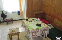 De vanzare 3 camere, decomandat, 65 mp, 1 boxa la subsol, zona strazii Gh. Dima!