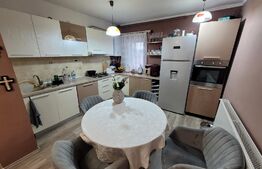 Apartament 3 camere, 70 mp, etaj intermediar, zona Strazii Bucuresti