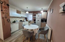 Apartament 3 camere, 70 mp, etaj intermediar, zona Strazii Bucuresti