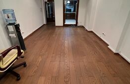 Casa spatioasa, 277mp utili, 100mp curte, garaj, zona Centrala