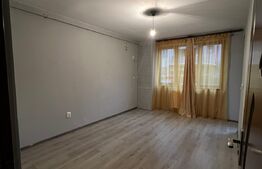 Apartament 3 camere, nemobilat, 66 mp, parcare, zona Terra 