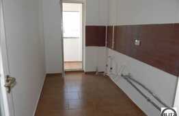 Apartament 3 camere, 70 mp, decomandat, boxa la subsol, zona strazii Mehedinti