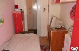 Apartament de vanzare, 3 camere, etaj intermediar, loc de parcare inclus!