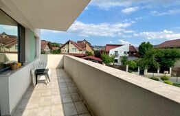 Apartament de 2 camere, 58 mp, terasa 16 mp, parcare, Borhanci