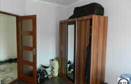 De vanzare, 3 camere, etaj intermediar, loc de parcare, zona Edgar Quinet!