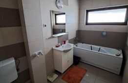 Apartament 3 camere, 56mp, parcare inclusa, zona Subcetate!